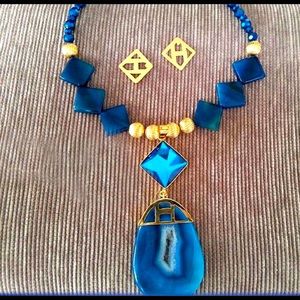 Agate stone and Swarovski necklace